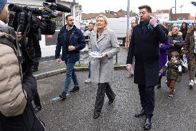 Marine Le Pen At Carvin Market for RN 2026 Municipal Campaign - Hauts-de-France