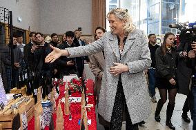 Marine Le Pen at the Drocourt Christmas Market for RN 2026 Municipal Campaign - Hauts-de-France