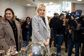 Marine Le Pen at the Drocourt Christmas Market for RN 2026 Municipal Campaign - Hauts-de-France