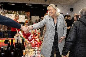 Marine Le Pen at the Drocourt Christmas Market for RN 2026 Municipal Campaign - Hauts-de-France