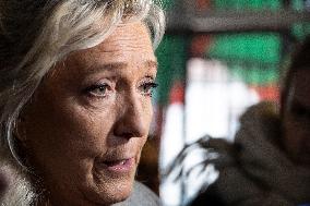 Marine Le Pen at the Drocourt Christmas Market for RN 2026 Municipal Campaign - Hauts-de-France