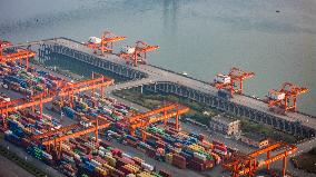 Guoyuan Port Container Terminal in Chongqing