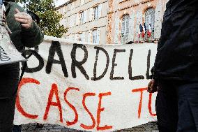 Protests against Jordan Bardella s visit in Moissac - France