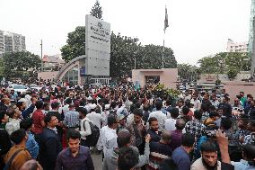 Former PM Khaleda Zia Goes in ICU - Bangladesh