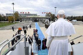 Pope Leo XIV Leaves Istanbul For Beirut - Turkey