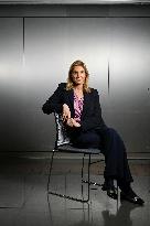 Agnes Evren On Dimanche En Politique - Paris