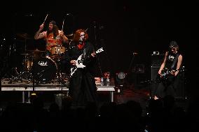 Didier Super At The Elysee Montmartre - Paris