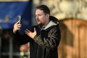 Remy Buisine Live News - Versailles