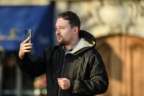 Remy Buisine Live News - Versailles