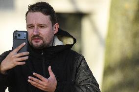 Remy Buisine Live News - Versailles