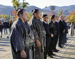 Sumo wrestlers in Nagasaki