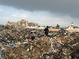 Difficult Humanitarian Conditions Near the Khan Yunis Landfill - Palestine