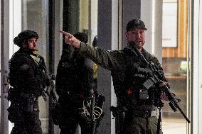 Three Injured in Shooting at Valley Fair Mall - California