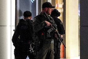 Three Injured in Shooting at Valley Fair Mall - California