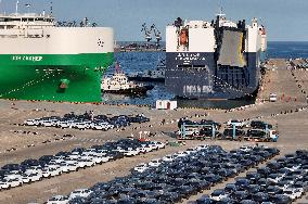 Port Cargo Throughput