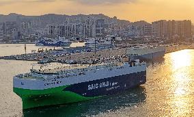 Port Cargo Throughput