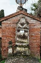 Cemetery of Abandoned Graves - Toulouse