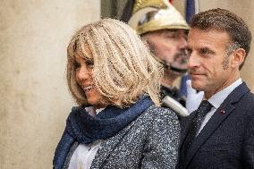 Macron And Zelensky After Meeting - Paris