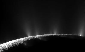 Newly Found Organics in Enceladus’ Plumes