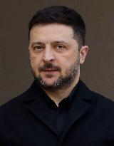 President Macron Welcomes President Zelensky - Paris