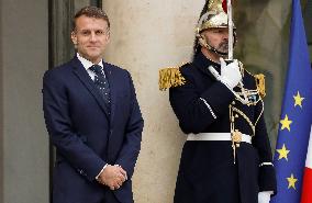 President Macron Welcomes President Zelensky - Paris