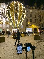 Illustration - Christmas in Paris