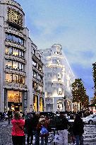 Illustration - Christmas in Paris