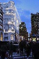 Illustration - Christmas in Paris