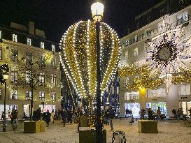 Illustration - Christmas in Paris