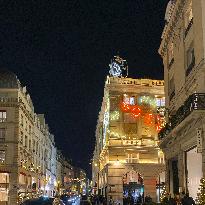 Illustration - Christmas in Paris