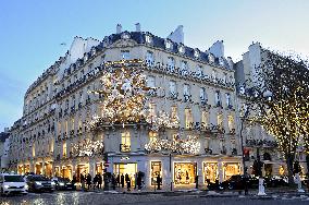 Illustration - Christmas in Paris