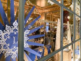 Illustration - Christmas in Paris