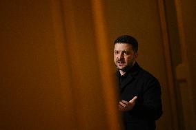 Macron and Zelensky Press Conference - Paris