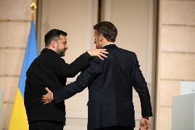 Macron and Zelensky Press Conference - Paris