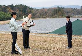 Japan PM visits crippled Fukushima plant