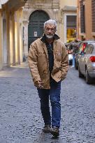 Mel Gibson Out - Rome