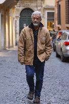 Mel Gibson Out - Rome