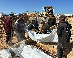 Unidentified War Victims Buried In Gaza