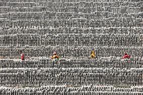 BANGLADESH-BRICKS-WORKER