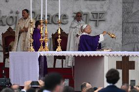 Pope Leo XIV Leads A Holy Mass at Beirut's Waterfront - Lebanon