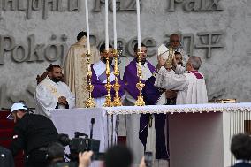 Pope Leo XIV Leads A Holy Mass at Beirut's Waterfront - Lebanon