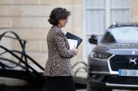 Weekly cabinet meeting at the Elysee Palace - Paris