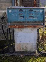 Illustration - Gasoline Pump -