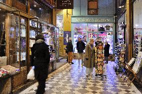 Illustration - Passages Of Paris