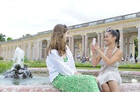 Illustration - Versailles