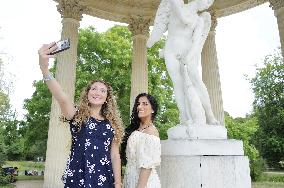 Illustration - Versailles