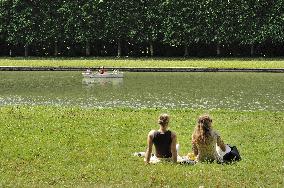 Illustration - Versailles