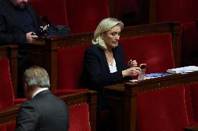 Questions To The Government - Paris