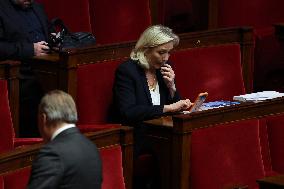 Questions To The Government - Paris