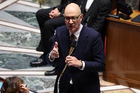 Questions To The Government - Paris